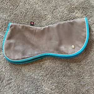 Ogilvy half pad cover